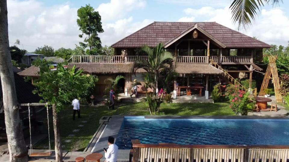 Peraja Bungalows Loyok Sangyang Eksteriør billede