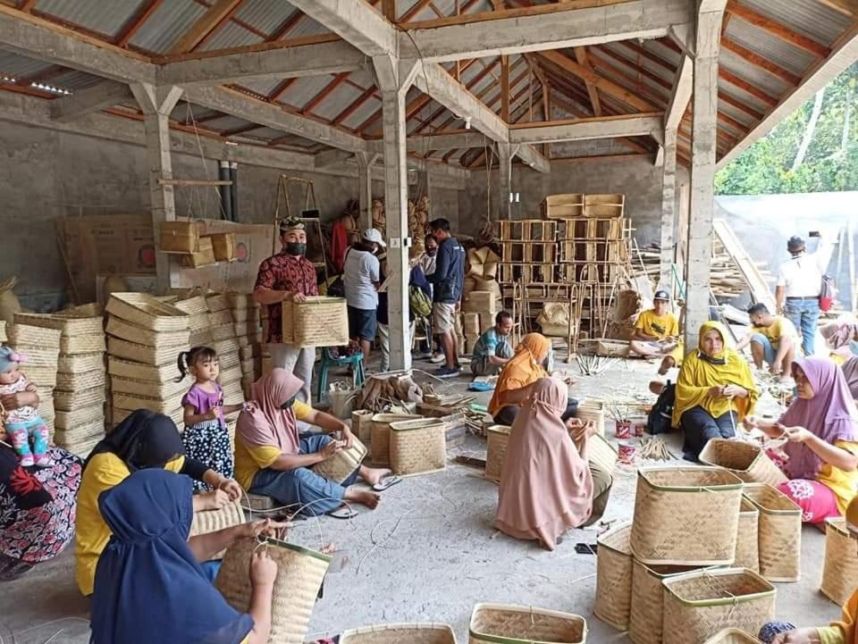Peraja Bungalows Loyok Sangyang Eksteriør billede